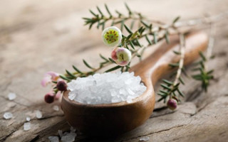 Полезные свойства соли для борьбы с целлюлитом