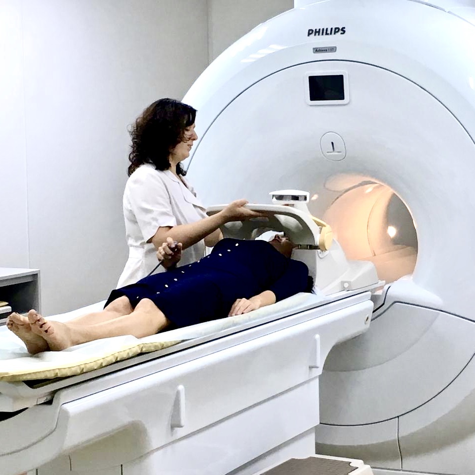 Нужно ли готовиться к МРТ позвонка?