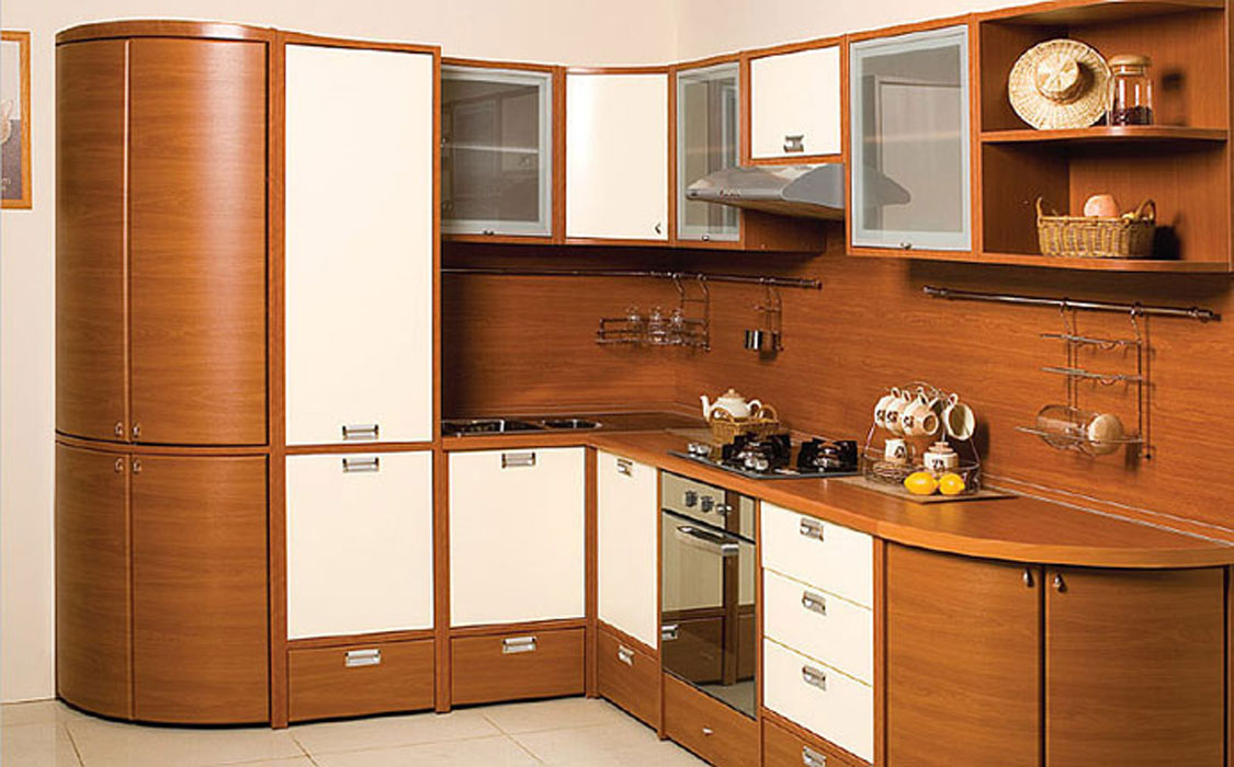 Сайты корпусной мебели. Угловой шкаф на кухне. Угловые кухни. Мебель кухня угловая. Кухонный гарнитур с угловым шкафом.